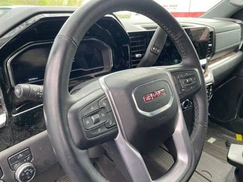 Used 2024 GMC Sierra 1500 Elevation AWD/4WD image 5