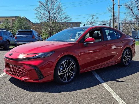 New 2026 Toyota Camry XSE FWD image 3