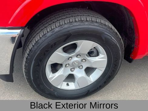 Used 2025 RAM 1500 Big Horn AWD/4WD image 11
