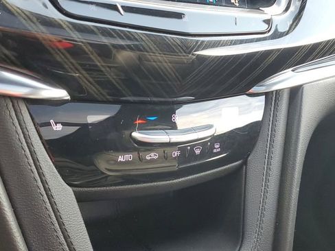 Certified 2020 Cadillac XT6 Premium Luxury AWD/4WD image 28