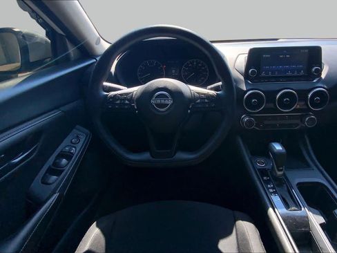 Used 2025 Nissan Sentra S FWD image 6