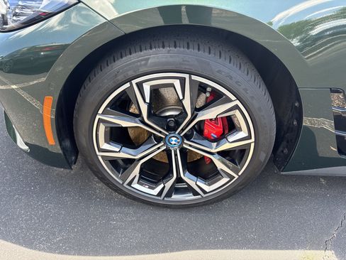 Used 2024 BMW i4 eDrive40 w/ M Sport Package RWD image 31
