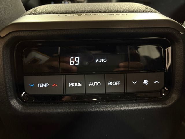 Used 2025 Toyota Land Cruiser AWD/4WD image 27