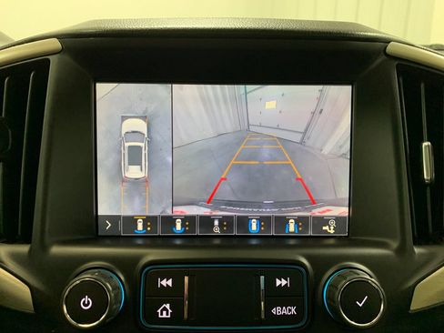 Used 2019 GMC Terrain Denali w/ LPO, 'HIT The Road' Package FWD image 10