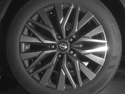 Used 2025 Nissan Altima 2.5 SV image 14