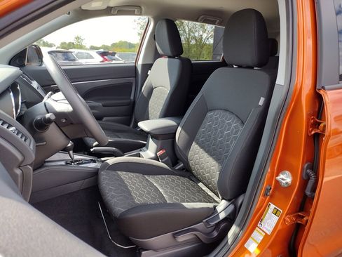 New 2025 Mitsubishi Outlander Sport ES image 6