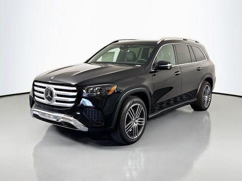 New 2026 Mercedes-Benz GLS 450 4MATIC image 3