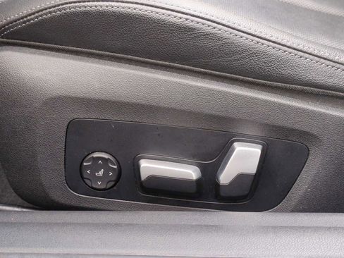 Used 2023 BMW 430i xDrive 430i xDrive w/ Convenience Package image 18