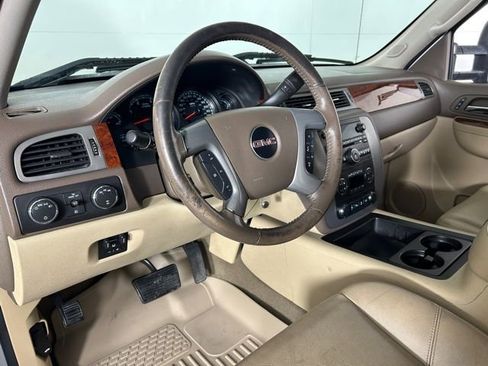 Used 2013 GMC Sierra 2500 SLT w/ SLT Convenience Package image 16