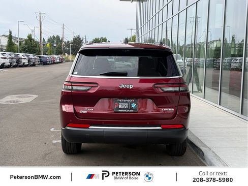 Used 2023 Jeep Grand Cherokee L Limited w/ Luxury Tech Group II AWD/4WD image 4