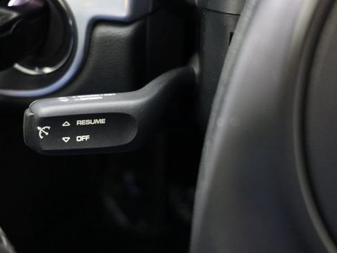 Used 2013 Porsche 911 Carrera 4S image 24