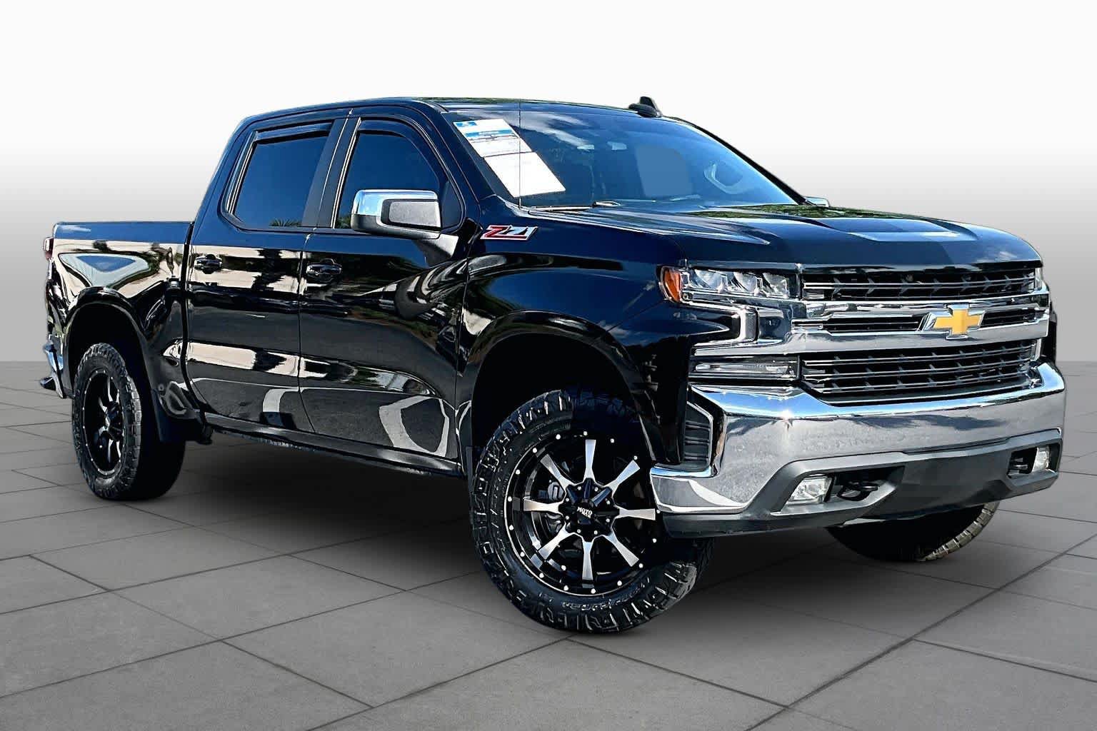 Used 2021 Chevrolet Silverado 1500 LT w/ Z71 Off-Road Package AWD/4WD image 4