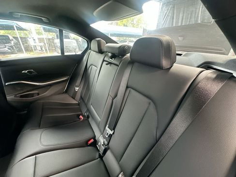 Used 2025 BMW 330i Sedan RWD image 22
