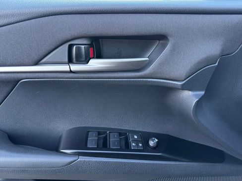 Used 2025 Toyota Camry LE image 20