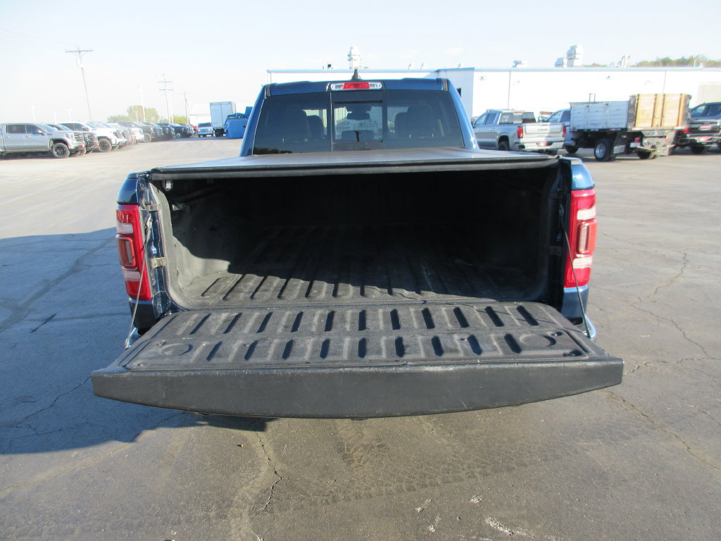 Used 2020 RAM 1500 Laramie AWD/4WD image 8