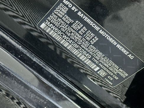 Used 2025 BMW 330i Sedan w/ Convenience Package RWD image 11