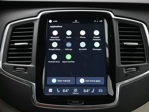 Used 2024 Volvo XC90 B5 Core w/ Protection Package Premier image 19