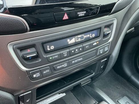 Used 2023 Honda Passport EX-L image 23