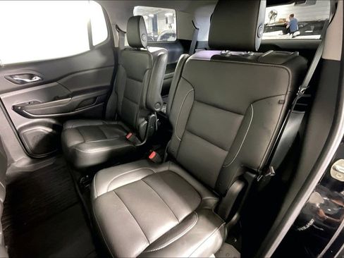 Used 2019 GMC Acadia SLT FWD image 37