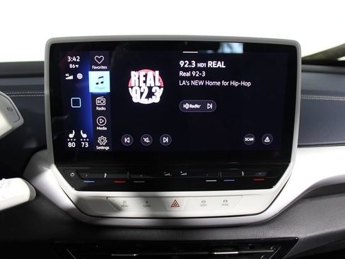 Used 2023 Volkswagen ID.4 Pro S AWD/4WD image 24