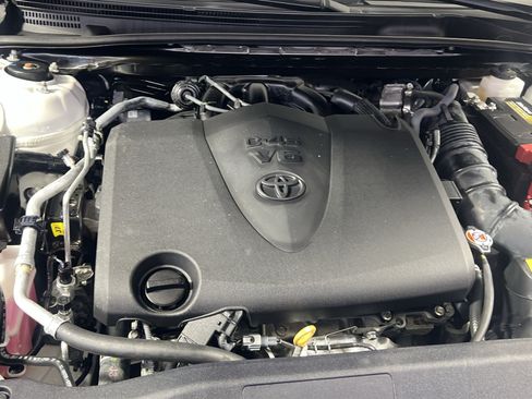 Used 2023 Toyota Camry XSE w/ Navigation Package FWD image 30
