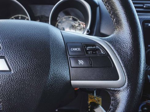 Used 2015 Mitsubishi Outlander Sport ES image 23