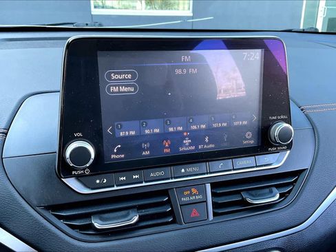 Used 2021 Nissan Altima 2.5 SR image 30