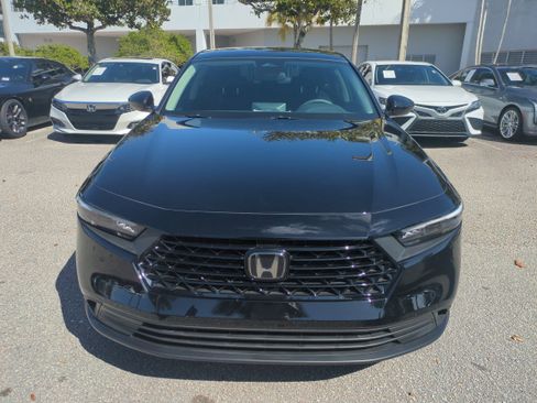 Used 2025 Honda Accord LX image 3