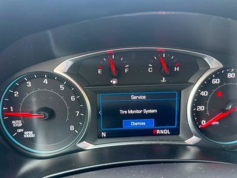Used 2019 Chevrolet Equinox LT FWD image 8