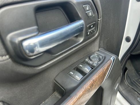 Used 2020 GMC Sierra 3500 Denali w/ Gooseneck/5TH Wheel Package AWD/4WD image 21