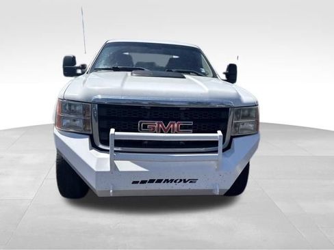 Used 2011 GMC Sierra 3500 W/T AWD/4WD image 5