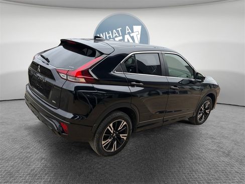 Used 2024 Mitsubishi Eclipse Cross SEL image 3