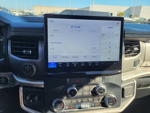 Used 2022 Ford Expedition Max XLT AWD/4WD image 22