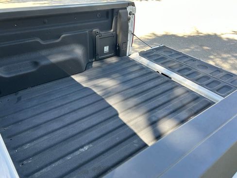 Used 2022 Ford Maverick XL image 31