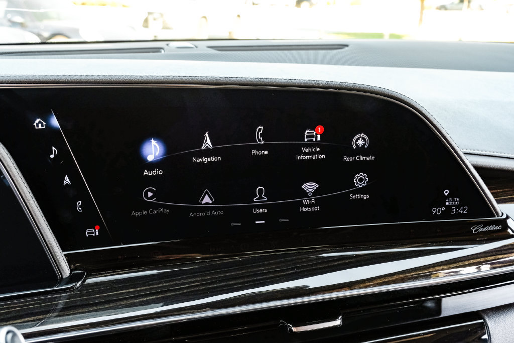 Used 2022 Cadillac Escalade Premium Luxury AWD/4WD image 29