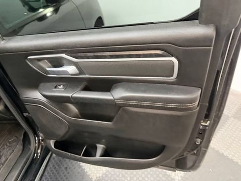 Used 2023 RAM 1500 Big Horn AWD/4WD image 39