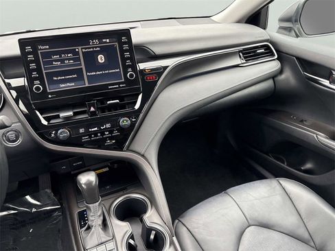 Used 2024 Toyota Camry XSE image 14
