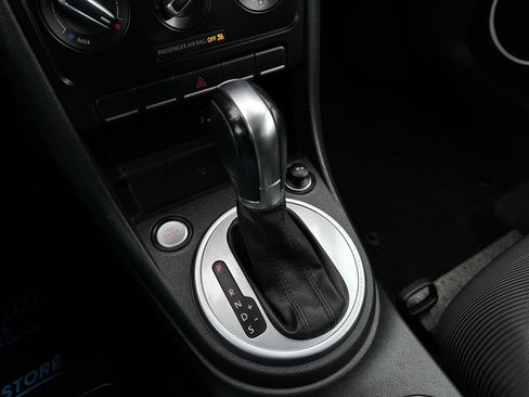 Used 2016 Volkswagen Beetle 1.8T SEL image 16