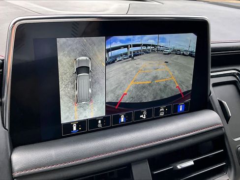 Used 2022 Chevrolet Tahoe RST w/ Luxury Package image 24