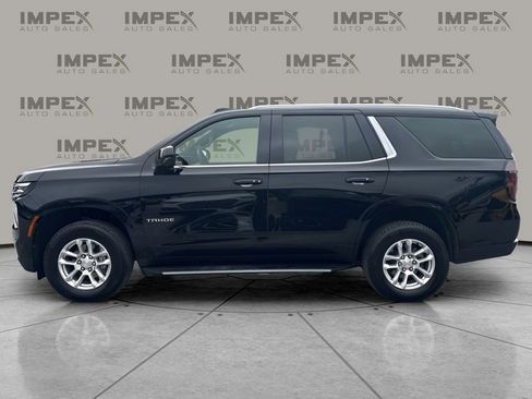 Used 2025 Chevrolet Tahoe LT AWD/4WD image 2
