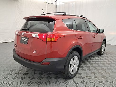 Used 2014 Toyota RAV4 LE image 3