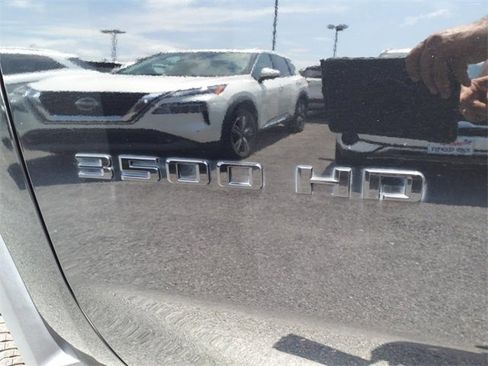 Used 2021 Chevrolet Silverado 3500 LTZ w/ LTZ Plus Package image 8