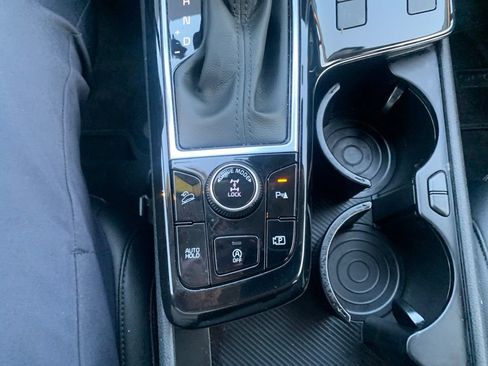Used 2024 Kia Sportage EX AWD/4WD image 24
