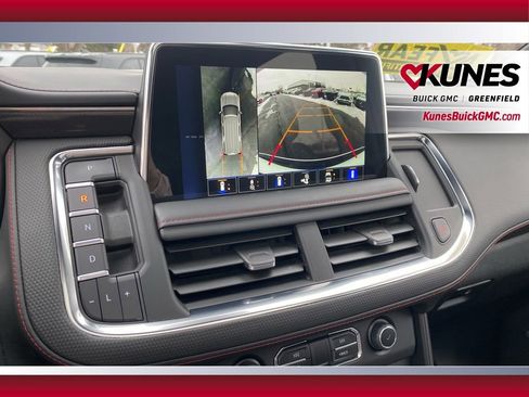 Used 2023 Chevrolet Suburban RST w/ Luxury Package image 18