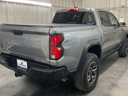 Used 2023 Chevrolet Colorado ZR2 w/ ZR2 Convenience Package III AWD/4WD image 28