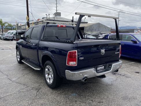 Used 2018 RAM 1500 Laramie w/ Convenience Group image 10
