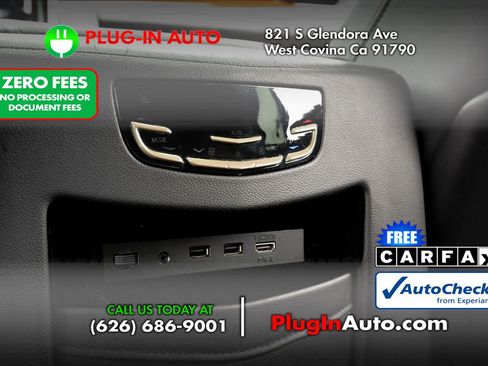 Used 2019 Cadillac Escalade Premium Luxury RWD image 11