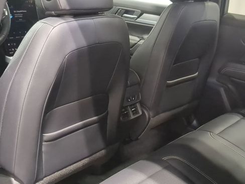 Used 2025 GMC Terrain Elevation w/ Elevation Premium Package image 22