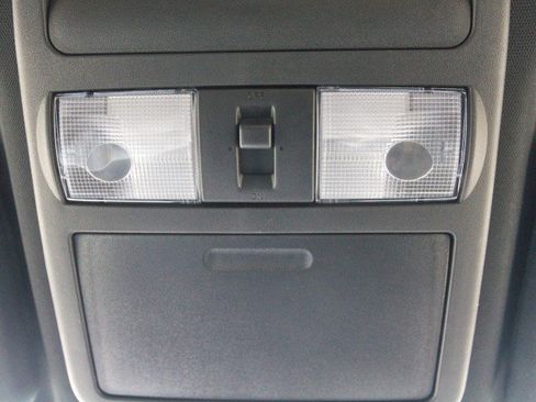 Used 2024 Nissan Frontier PRO-4X w/ Technology Package AWD/4WD image 26