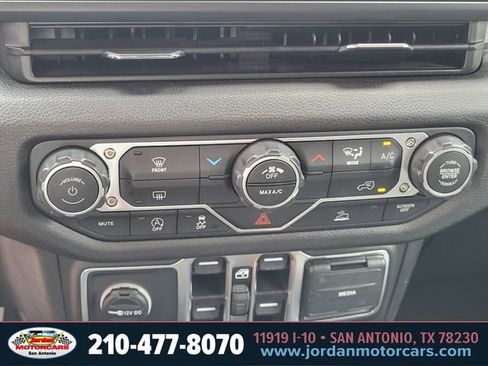 Used 2025 Jeep Wrangler Unlimited Sport AWD/4WD image 20